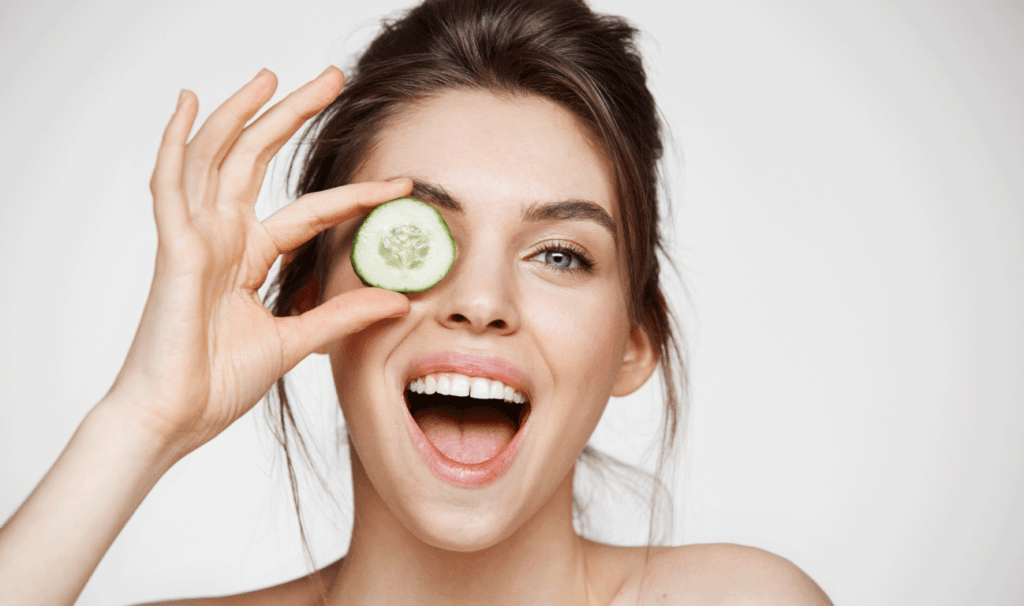 Rutina facial para pieles jóvenes